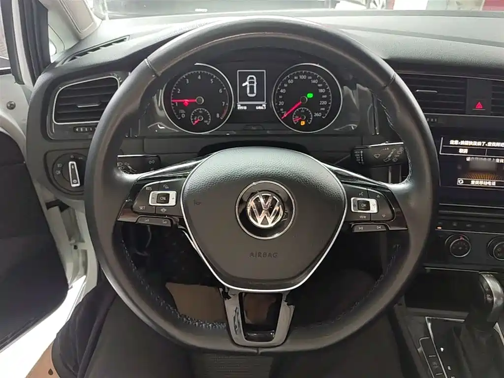 Volkswagen Golf 2019 280TSI DSG Comfort (China V) фото 11