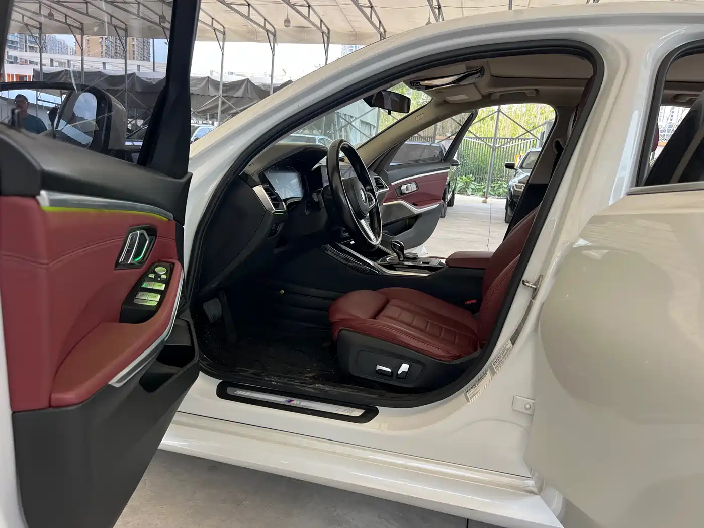 BMW 3 Series 2022 320Li M Sport Package фото 23