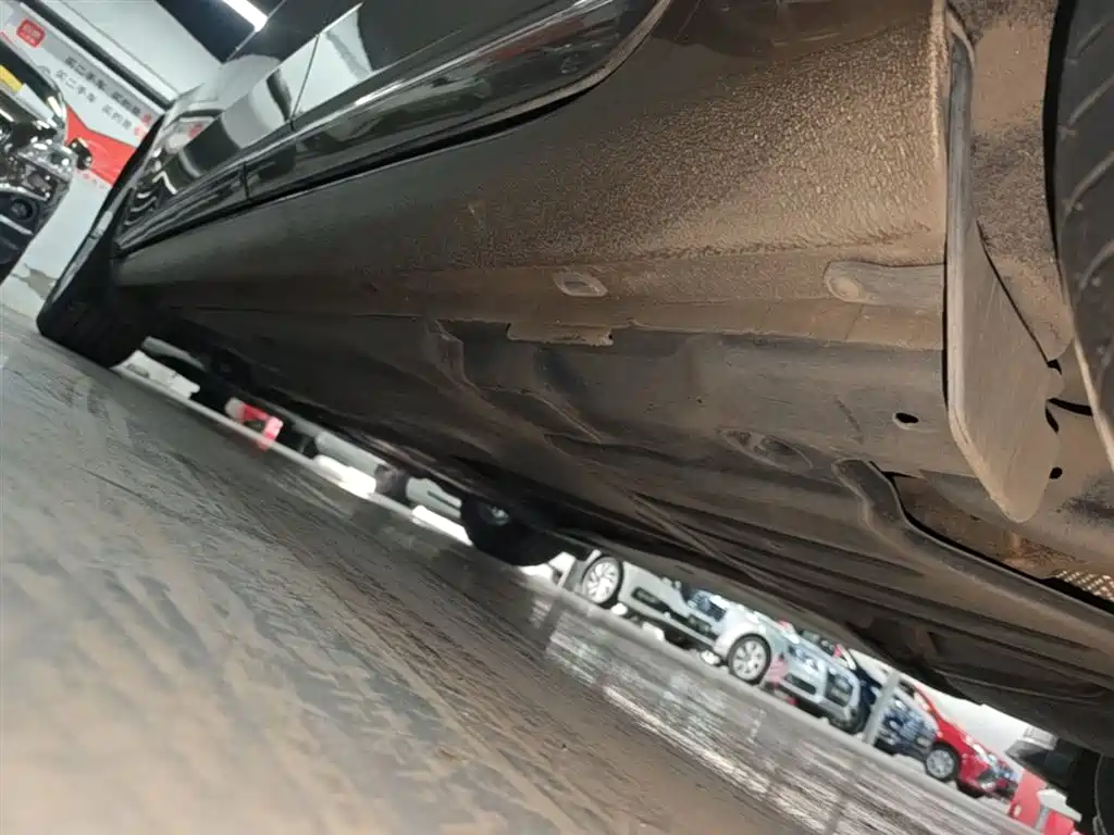 Škoda Superb 2016 TSI280 DSG Pioneer Edition фото 22