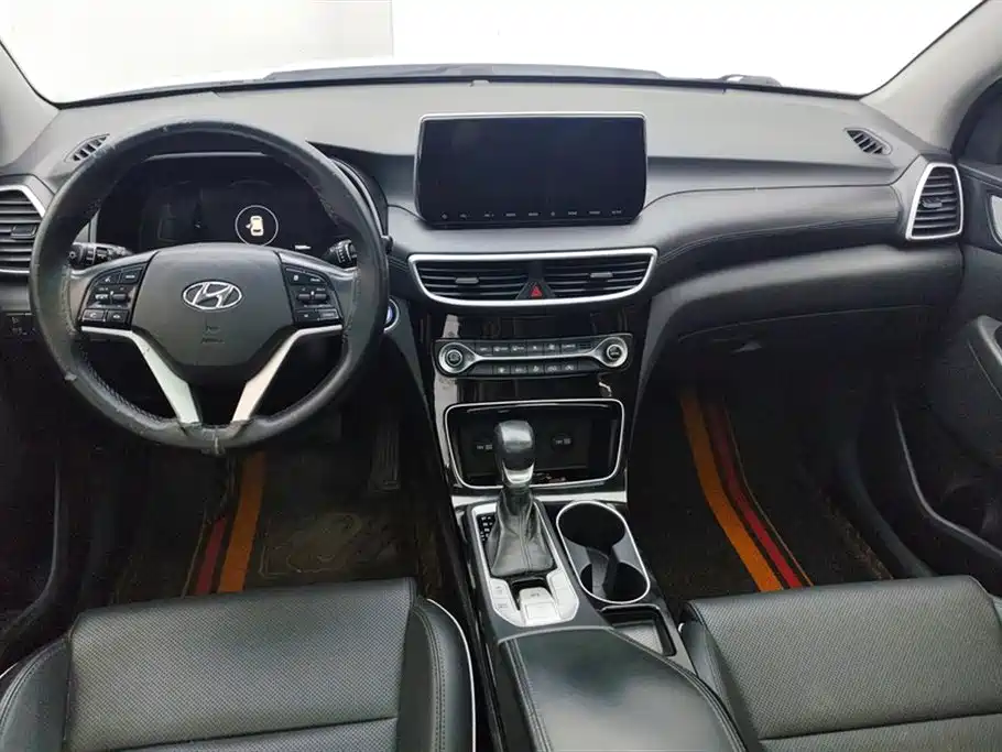 Hyundai Tucson 2019 280TGDi Dual-clutch 2WD Fashion Edition China VI фото 12