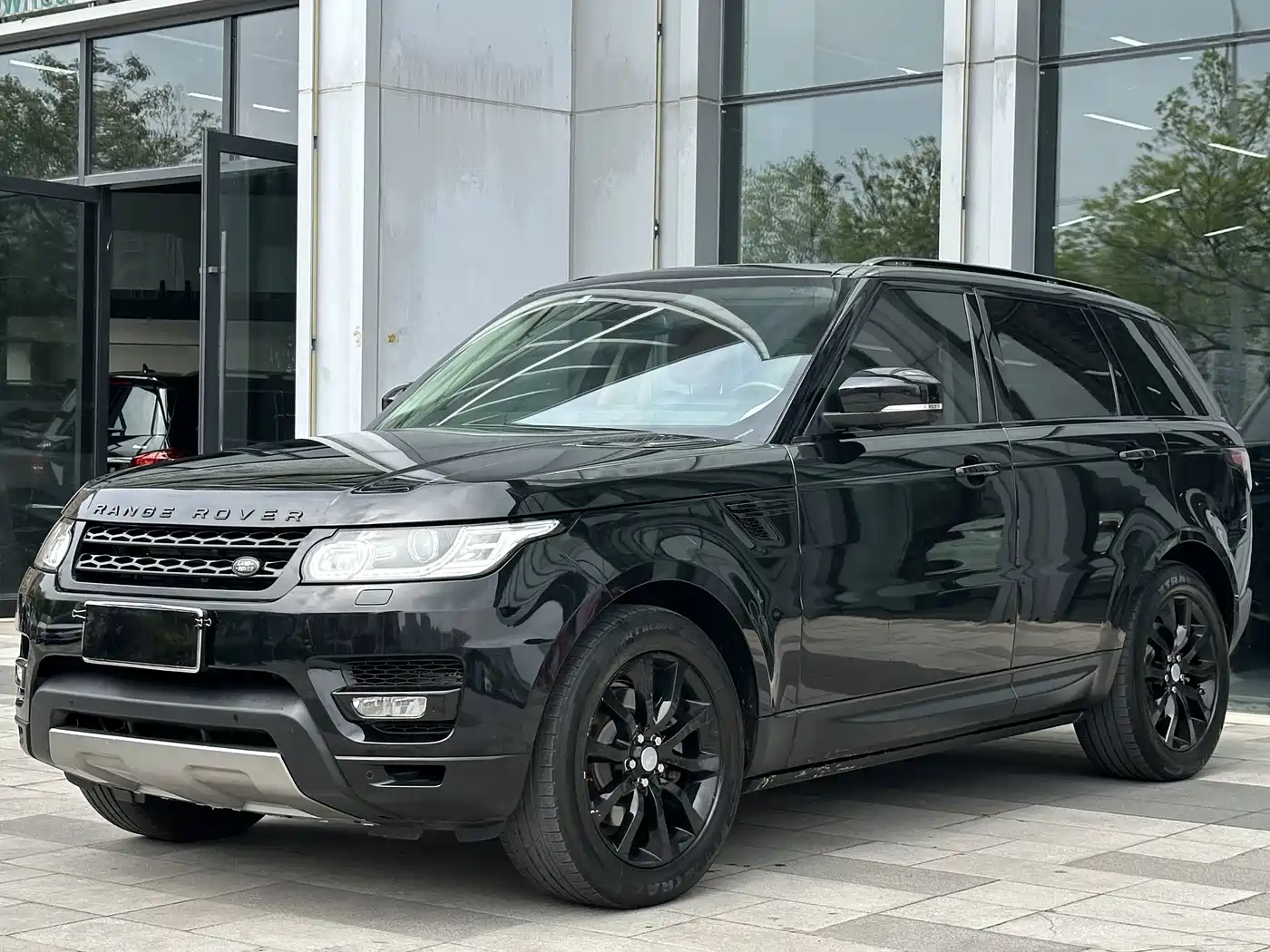 Land Rover Range Rover Sport 2016 3.0 SDV6 HSE фото 2