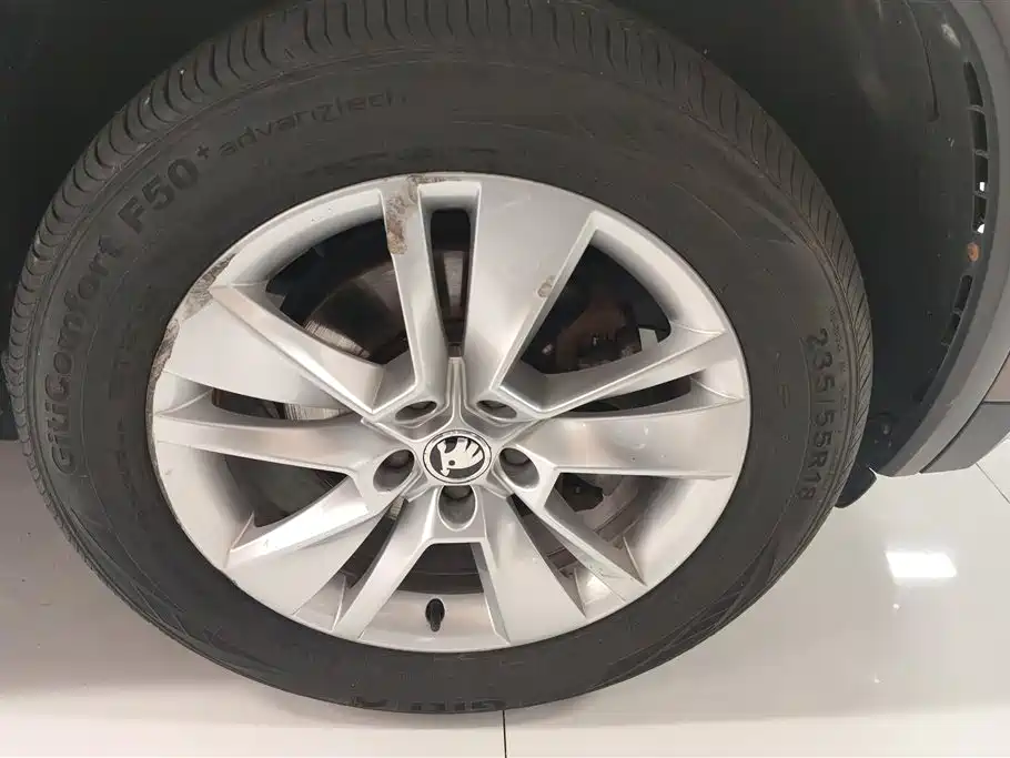 Škoda Kodiaq 2018 Facelift TSI330 7-seat 2WD Premium Luxury Edition фото 6