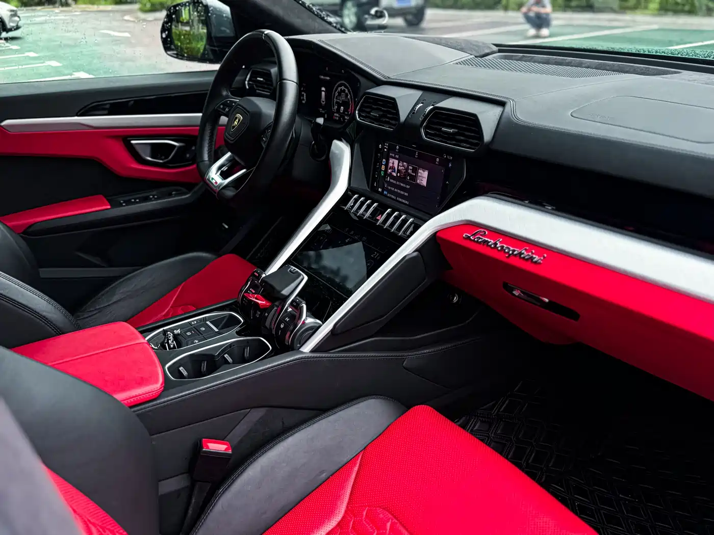 Lamborghini Urus 2018 4.0T V8 фото 17