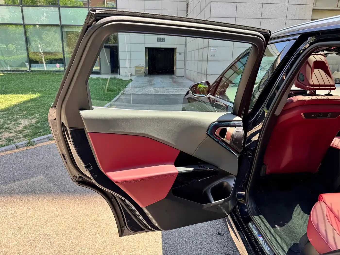 BMW X3 2025 xDrive30L Premium M Sport Package фото 17