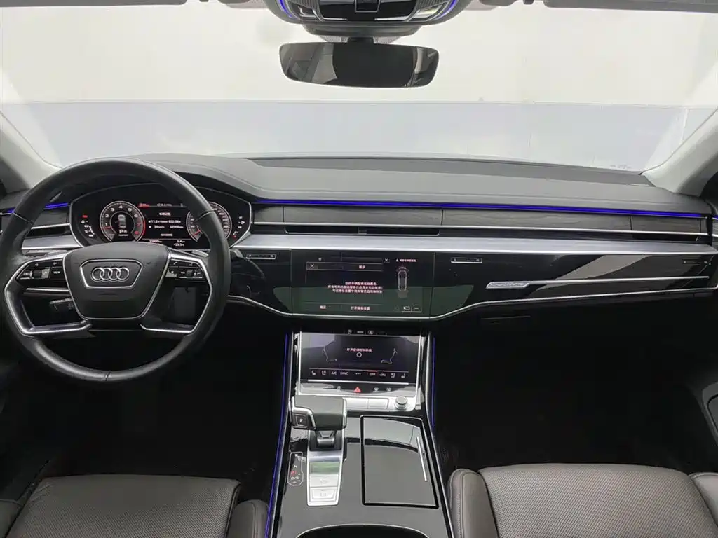 Audi A8 2022 A8L 50 TFSI quattro Comfort Collector's Edition фото 16