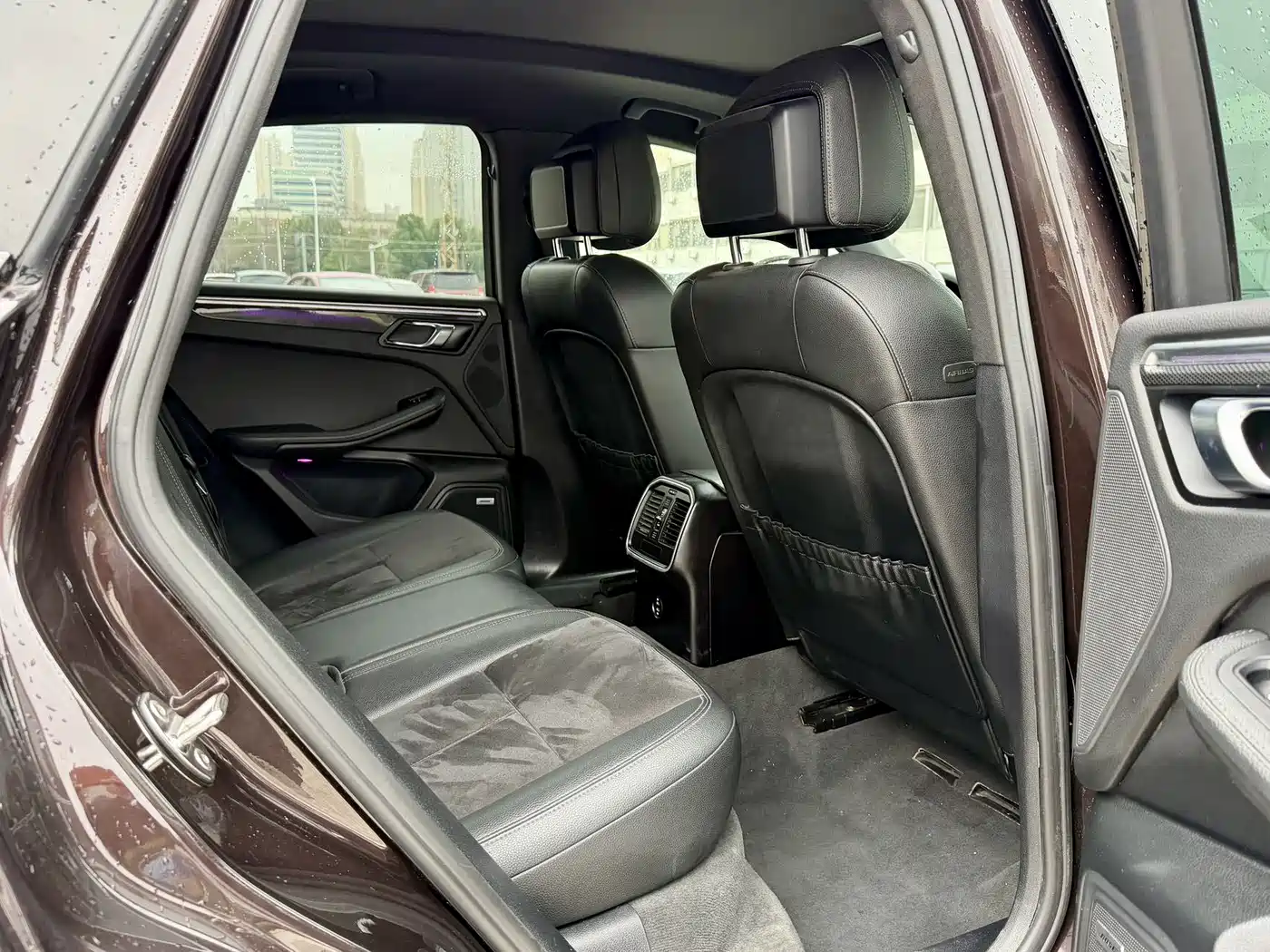 Porsche Macan 2018 Macan 2.0T фото 16
