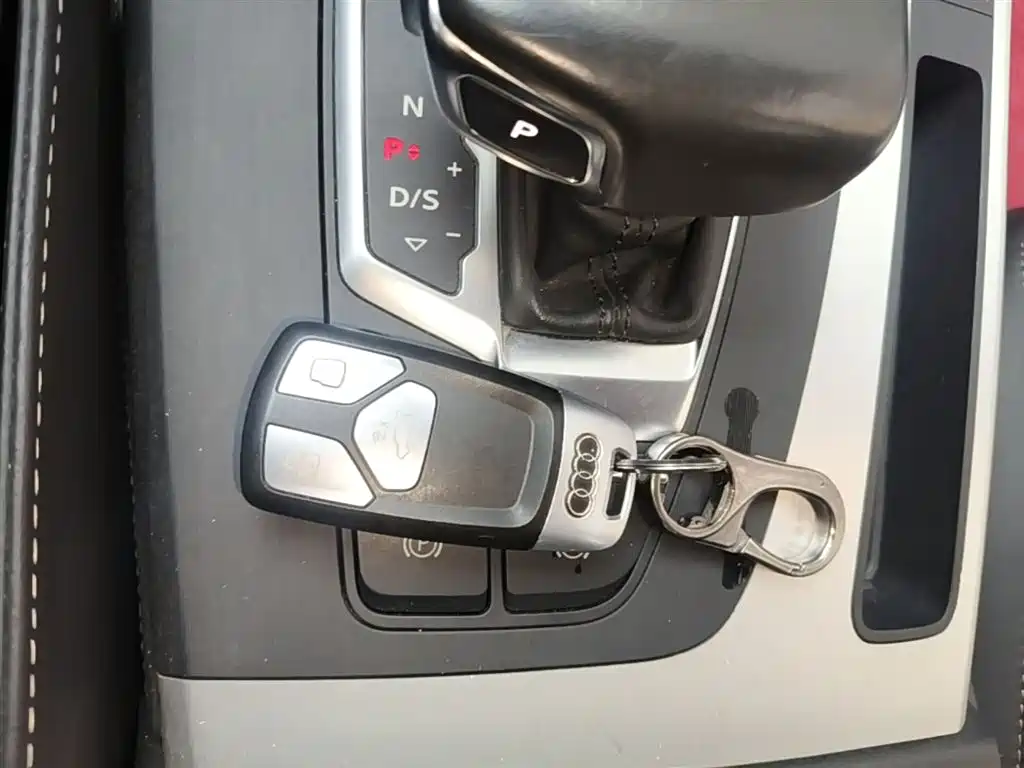 Audi Q5L 2020 Facelift 40 TFSI Honor Progressive фото 9