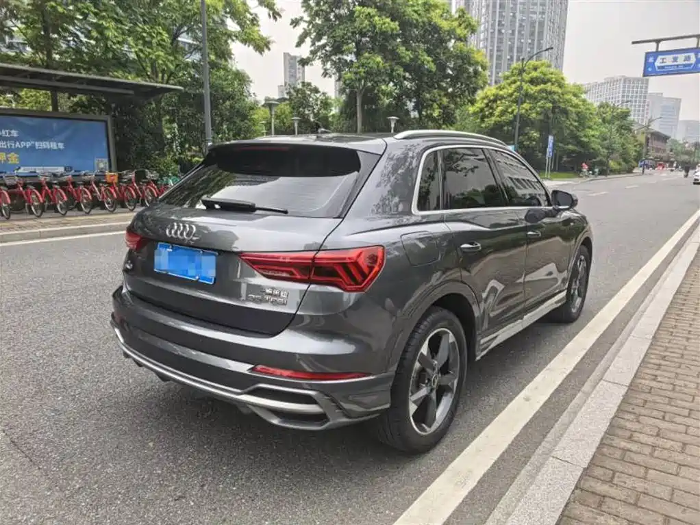 Audi Q3 2022 35 TFSI Fashion Dynamic фото 4