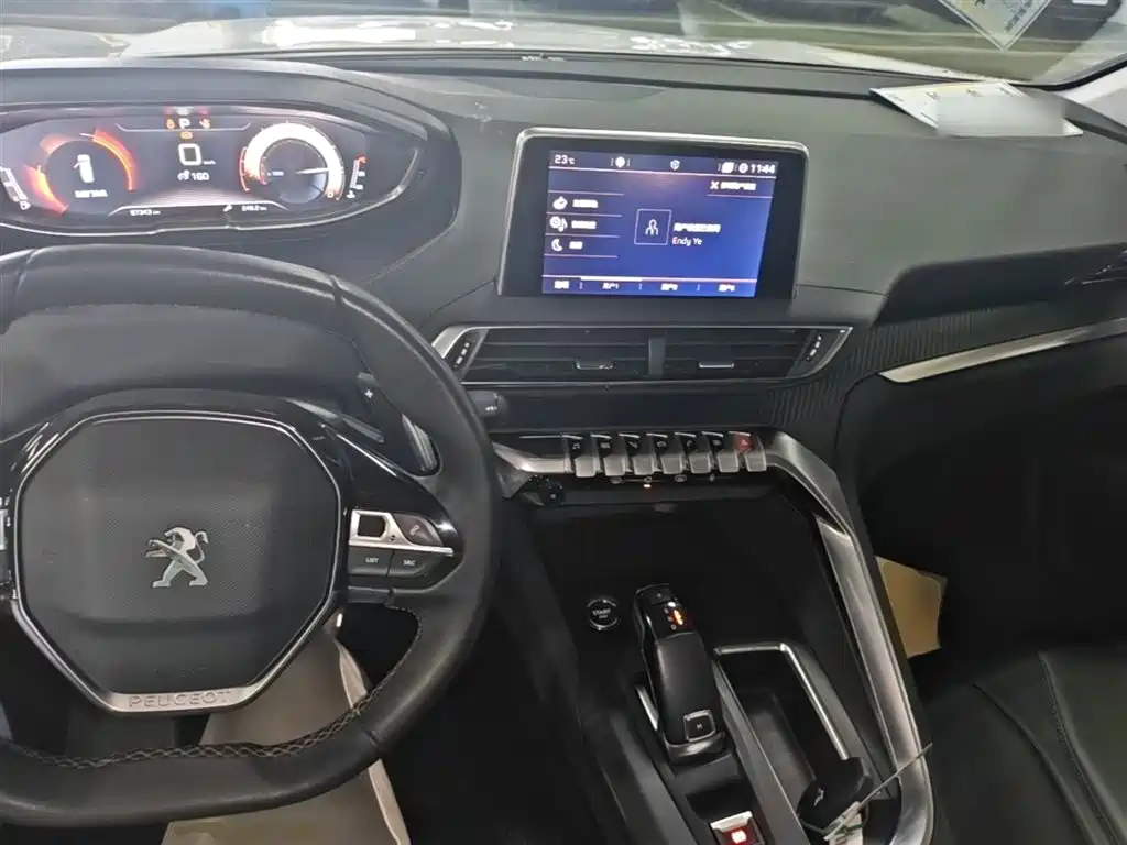 Peugeot 5008 2017 350THP 7-seat Elite Edition фото 10