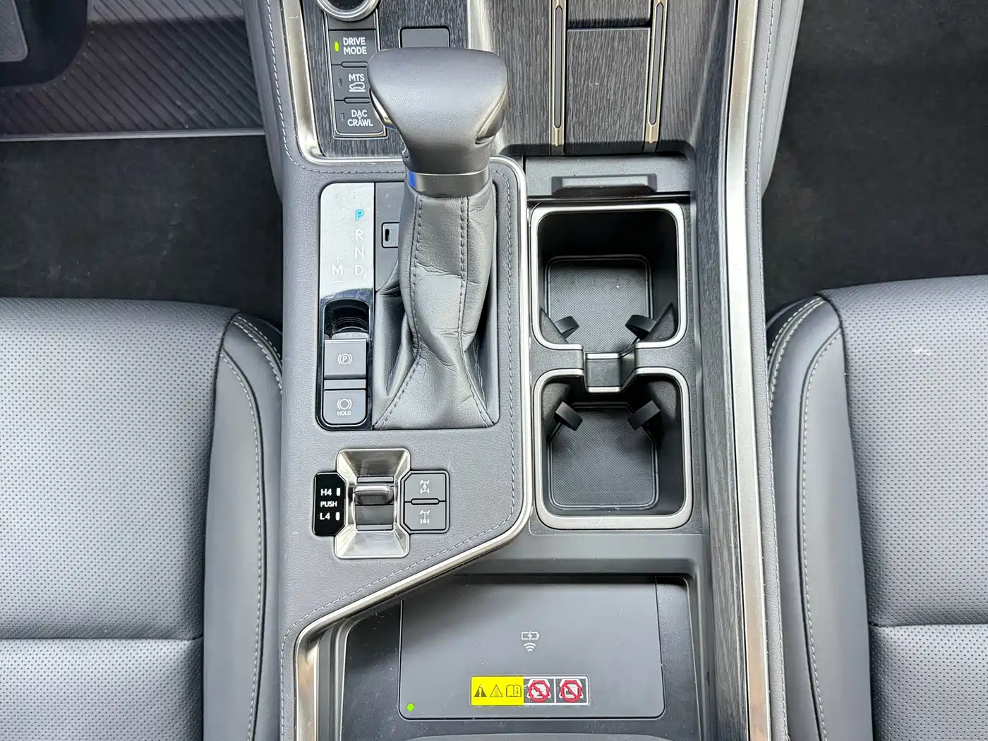 Lexus GX 2024 OVERTRAIL Summit Edition фото 11
