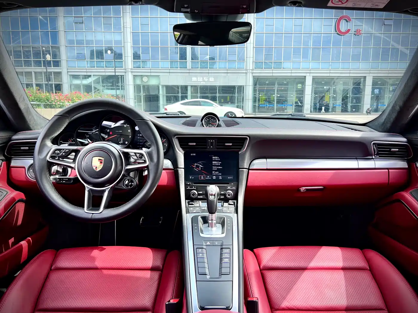 Porsche 911 2016 Carrera 3.0T фото 9