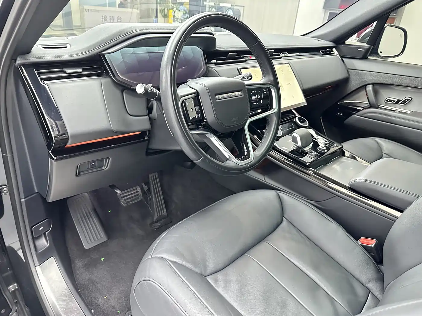 Land Rover Range Rover Sport 2023 360PS S фото 7