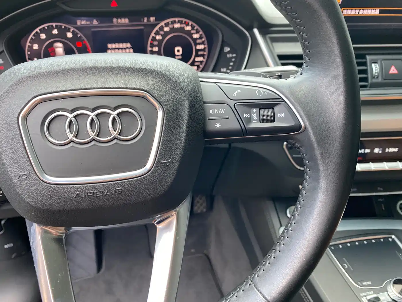Audi Q5L 2020 40 TFSI Prestige Fashion фото 22