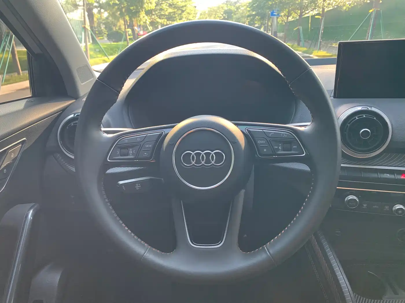 Audi Q2L e-tron 2022 Q2L e-tron Pure Electric Intelligent фото 14