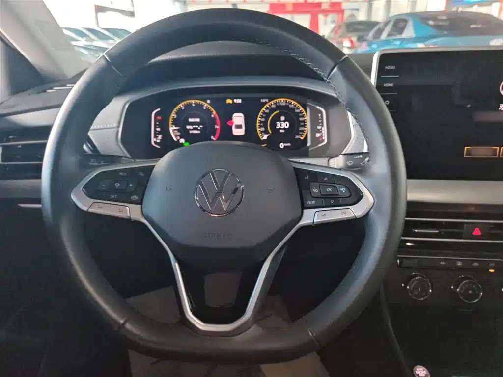 Volkswagen Lavida 2023 Facelift 1.5L Automatic 5 Million Edition фото 19