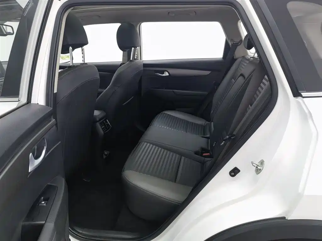 Kia Sportage 2018 2.0L Automatic Smart Luxury (China V) фото 15