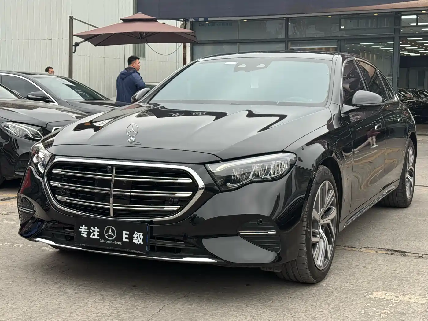 MERCEDES-BENZ E-CLASS 2025