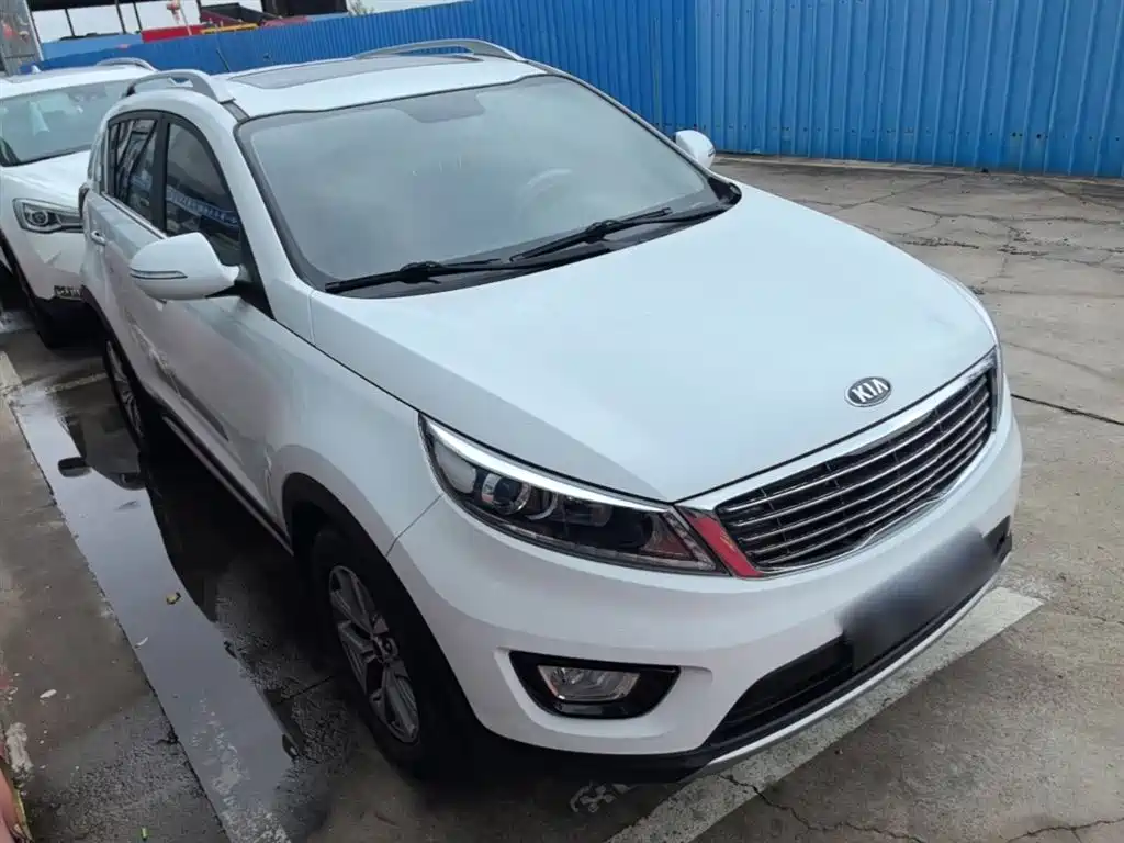 Kia Sportage 2016 2.0L Automatic 2WD GLS фото 4