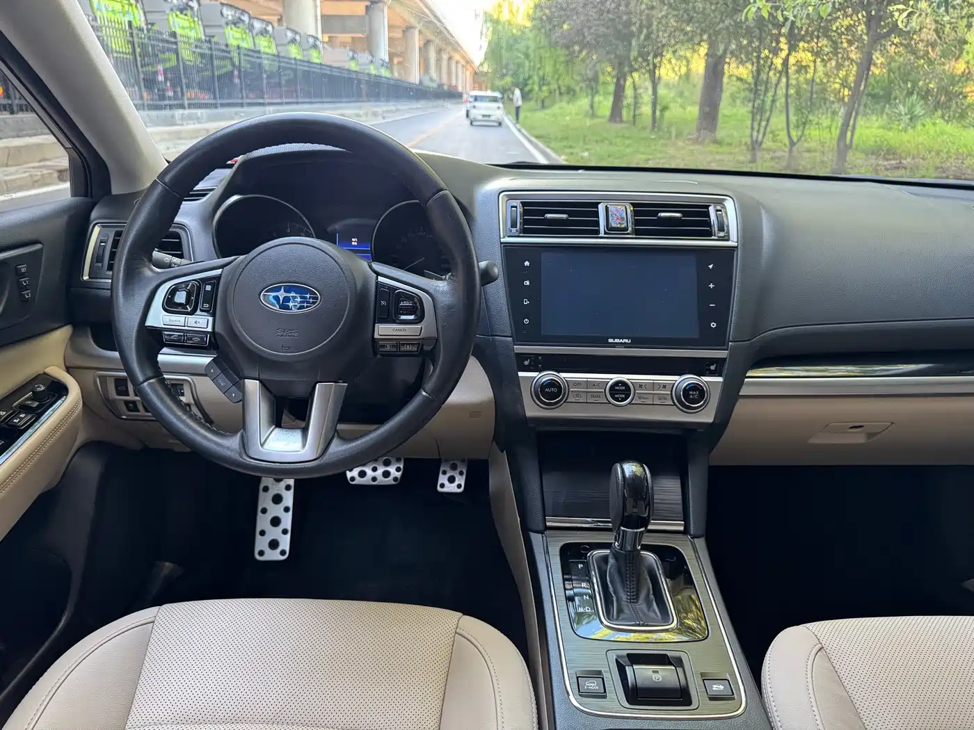 Subaru Outback 2016 2.5i Sport Navigation Edition фото 4