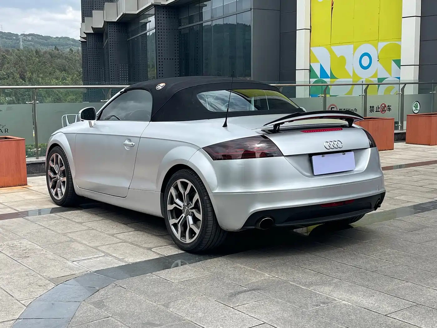 Audi TT 2011 TT Roadster 2.0TFSI фото 14