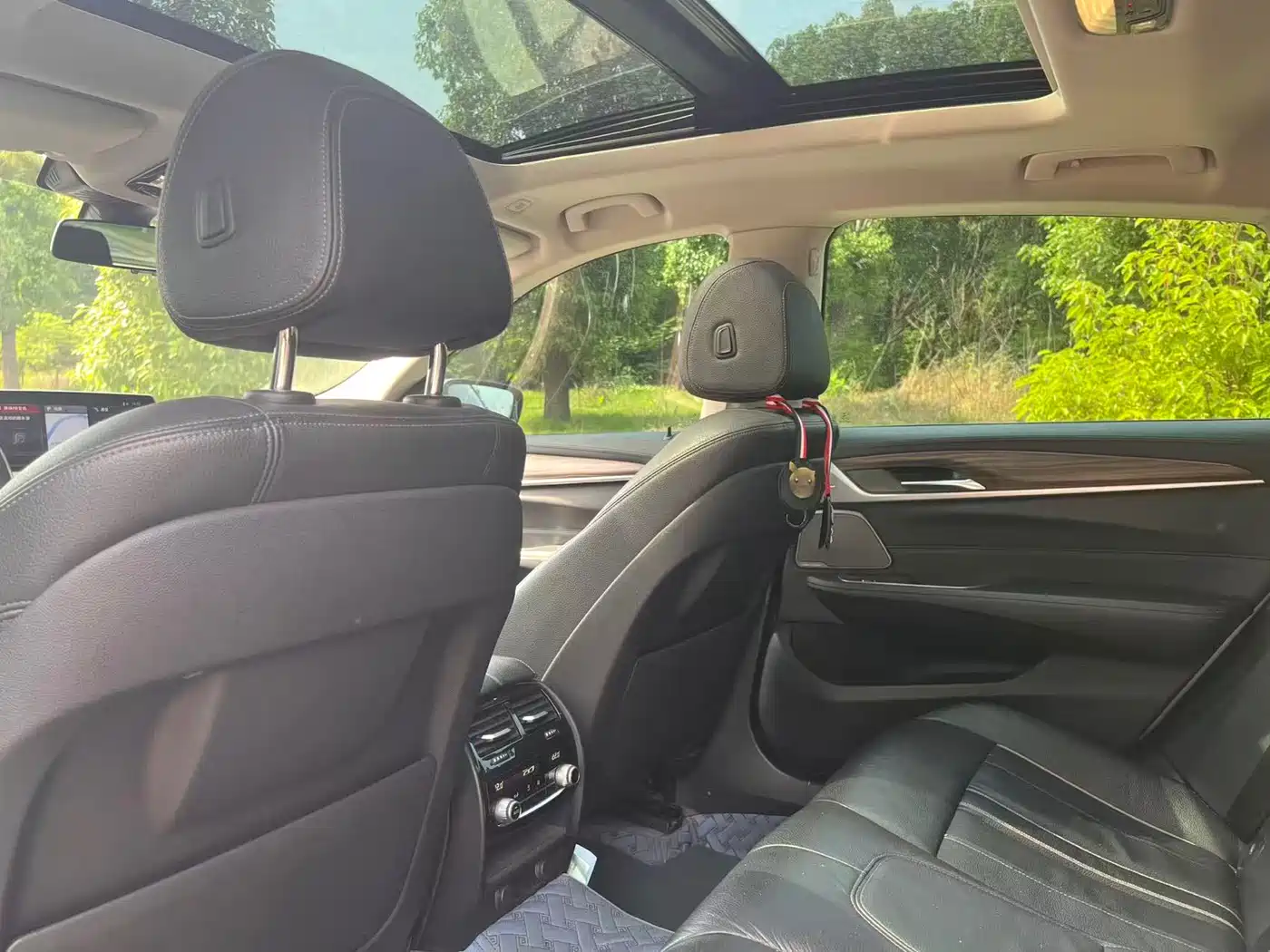 BMW 6 Series GT 2019 630i Luxury Design Package фото 11