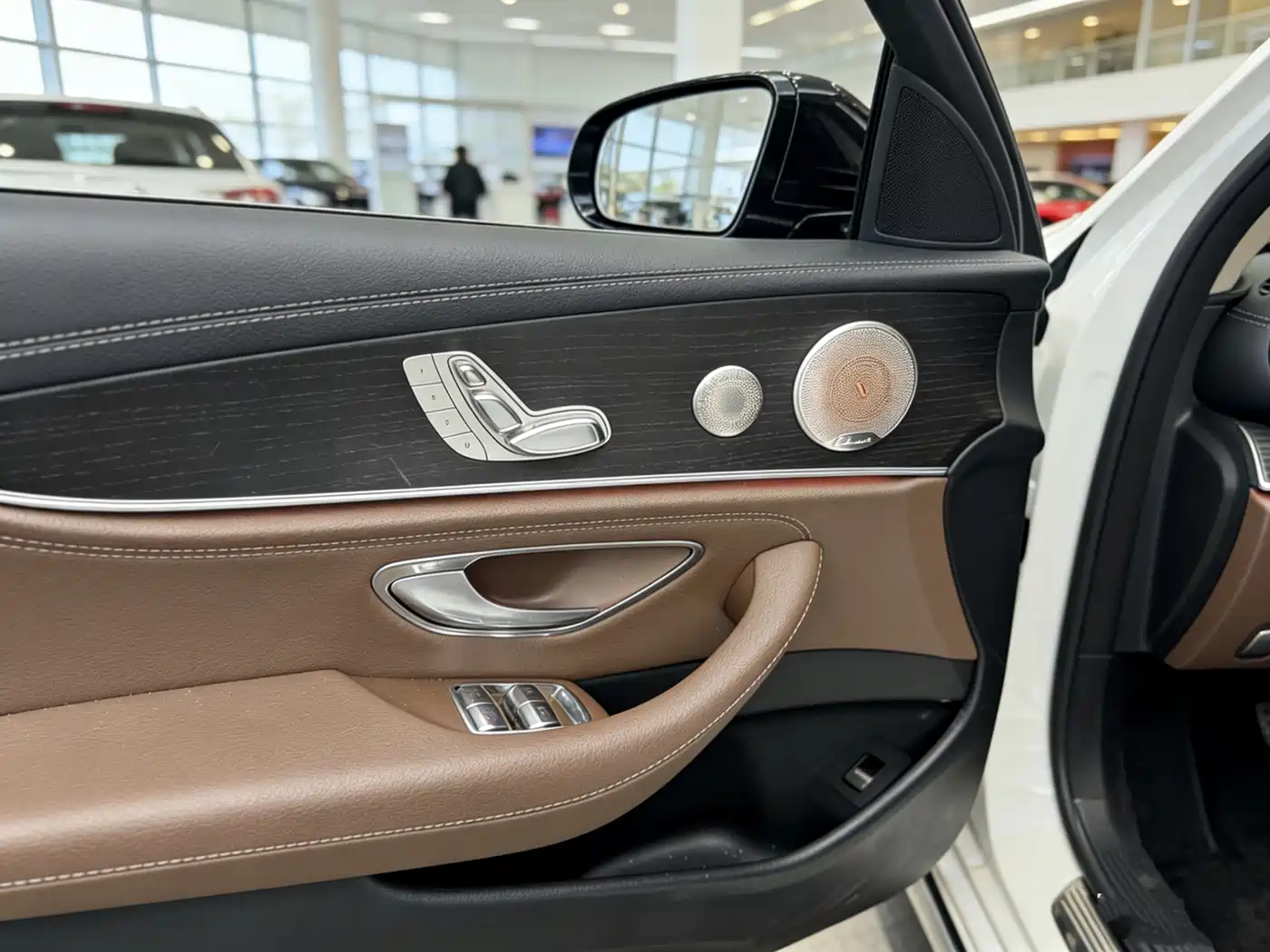 Mercedes-Benz E-Class 2020 Facelift E 300 L Exclusive фото 8