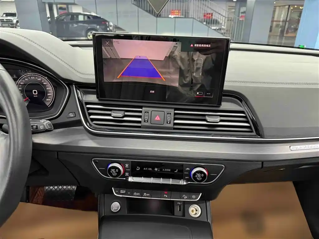 Audi Q5L 2023 40T Fashion Dynamic фото 8
