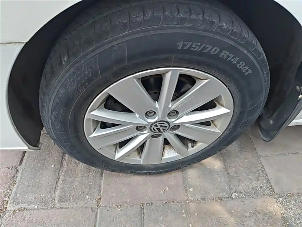 Volkswagen Jetta 2017 1.5L Automatic Fashion фото 23