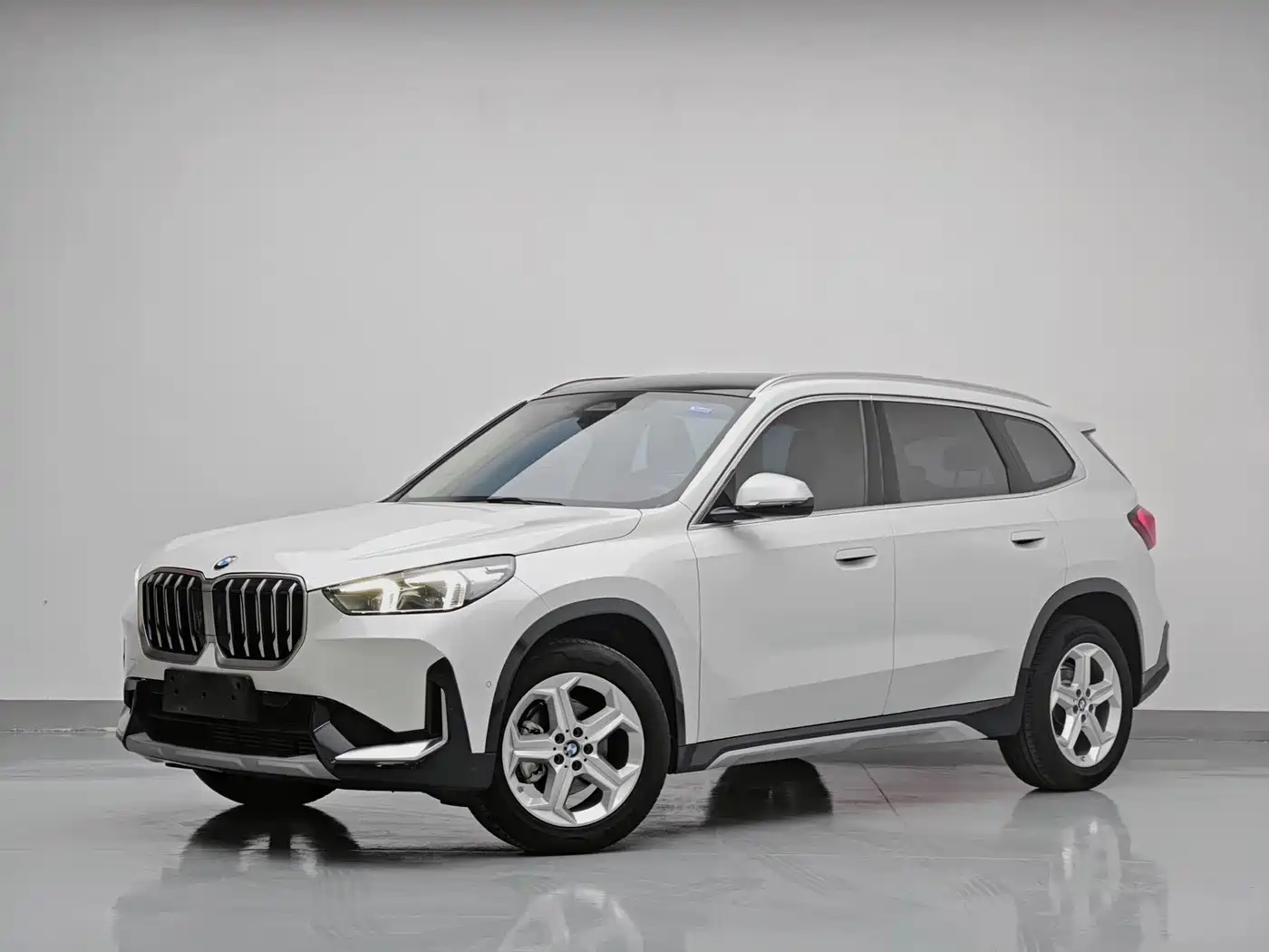 BMW X1 2023 sDrive20Li X Design Package