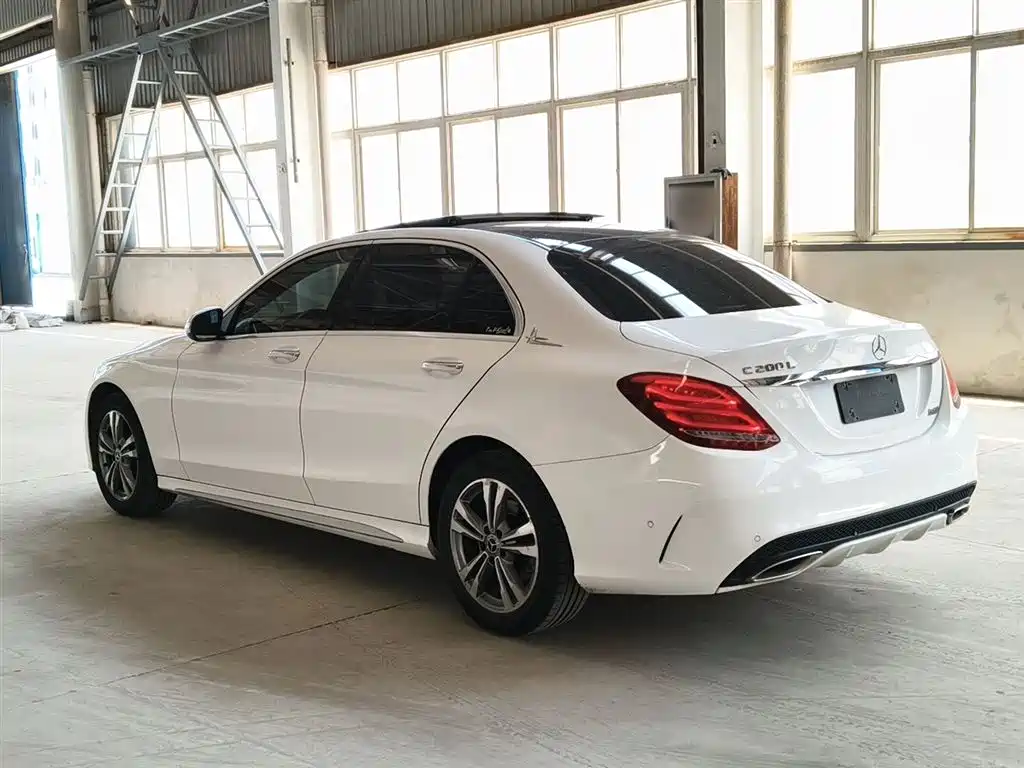 Mercedes-Benz C-Class 2018 C 200 L Sport Edition фото 5