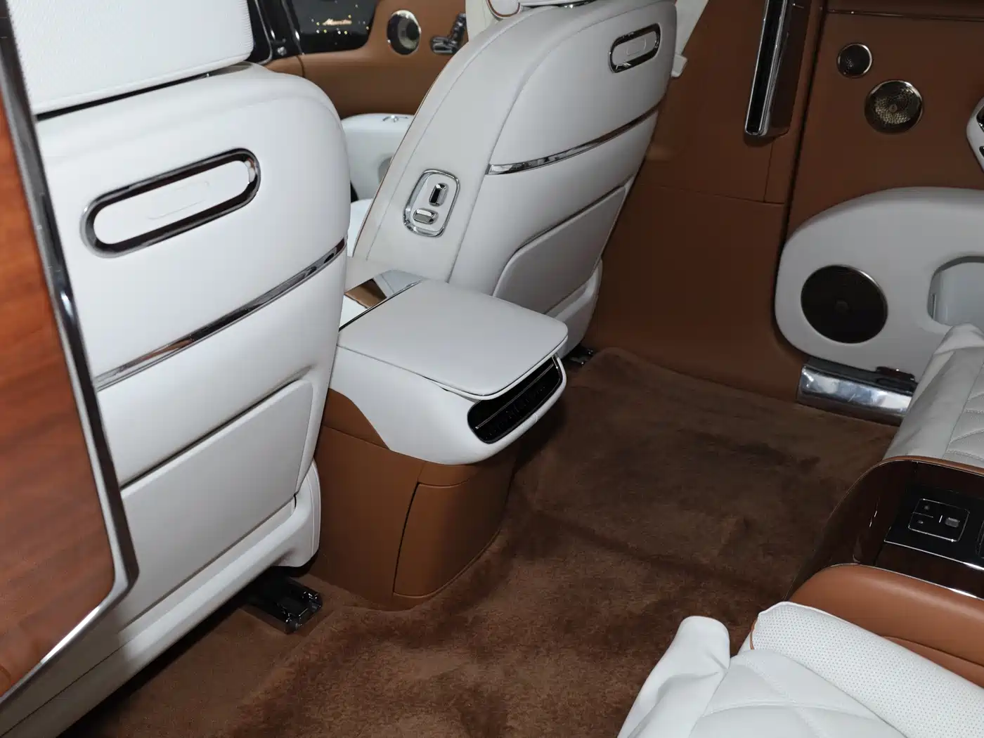Zunjie S800 2026 2025 Model Extended Range Starlight Executive Edition 4-seater