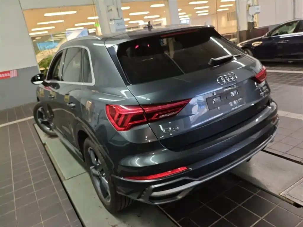 Audi Q3 2022 35 TFSI Fashion Dynamic фото 3