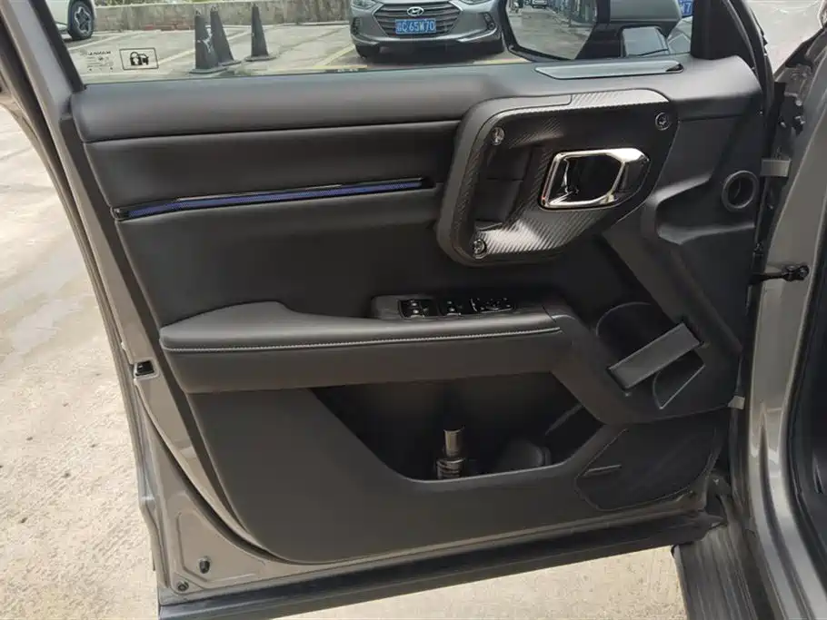 Haval Da Gou 2nd Gen 2023 2.0T 2WD Trendy Off-road Edition Plus фото 7
