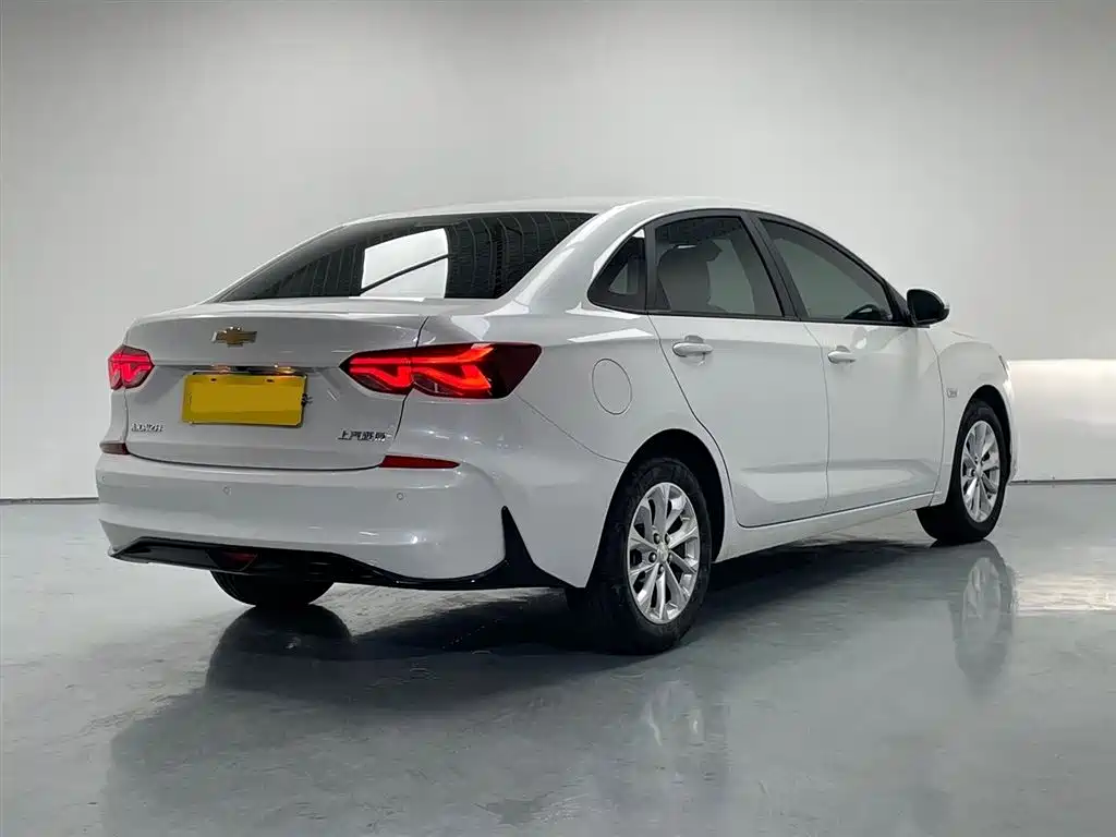 Chevrolet Monza 2023 1.5L Dual-Clutch Enjoyment Edition фото 6