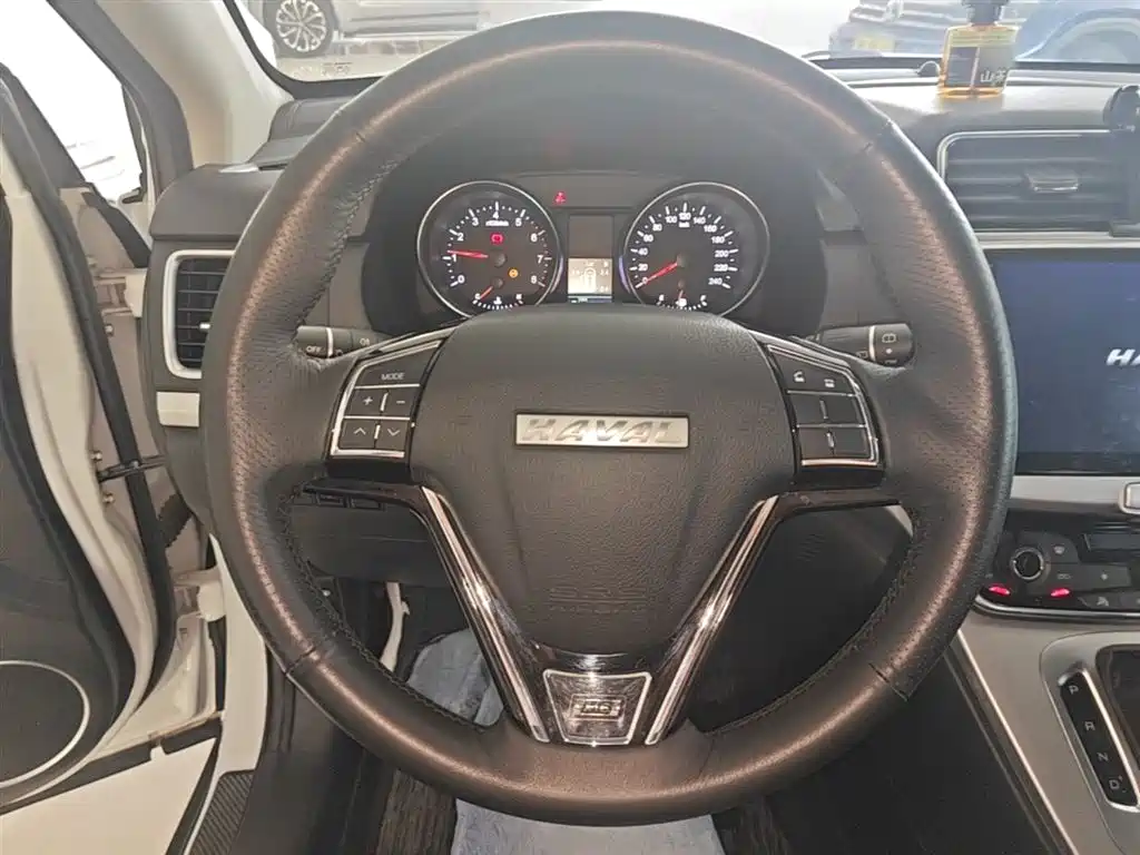 Haval M6 2019 1.5T DCT 2WD Value Edition (China VI) фото 11