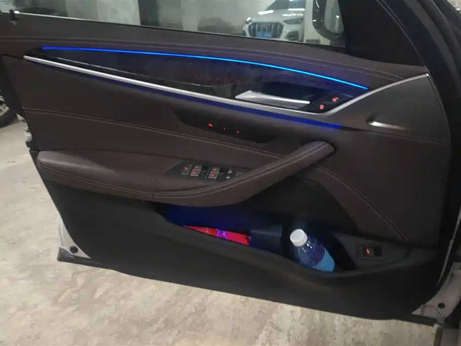 BMW 5 Series 2020 525Li M Sport Package фото 7