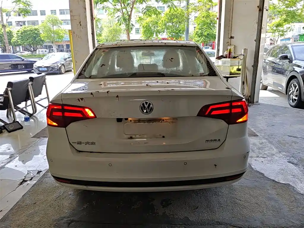Volkswagen Bora 2016 Model 1.6L Automatic Fashion фото 6
