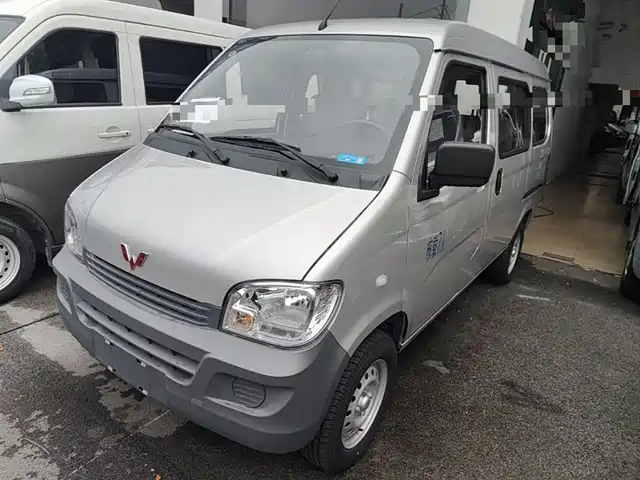  Wuling Motors Wuling Zhiguang 2023 1.5L Utility 5/7-seater