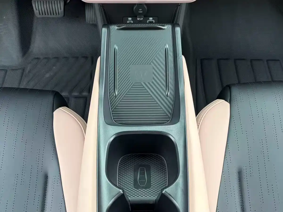 BYD Seagull 2025 Smart Drive Edition 305km Freedom Version фото 12