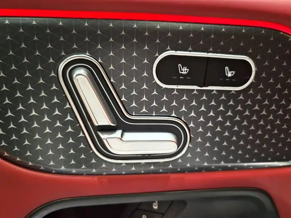 Mercedes-Benz GLB 2023 Facelift GLB 200 Dynamic фото 5