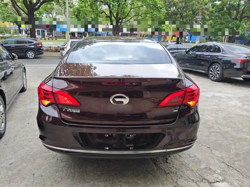 GAC Trumpchi Trumpchi GA6 2016 235T DCT Elite Edition фото 4
