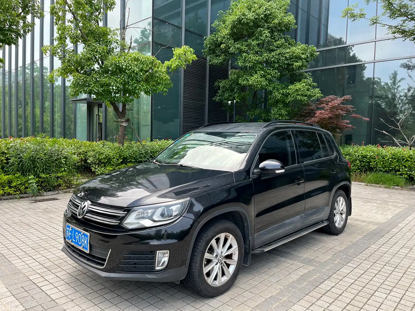 Volkswagen Tiguan 2015 1.8TSI Automatic 2WD Comfortline