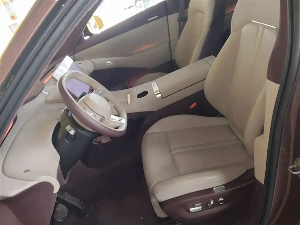 Xiaomi Auto Xiaomi YU7 2025 Ultra Long Range High Performance AWD Max Edition фото 15