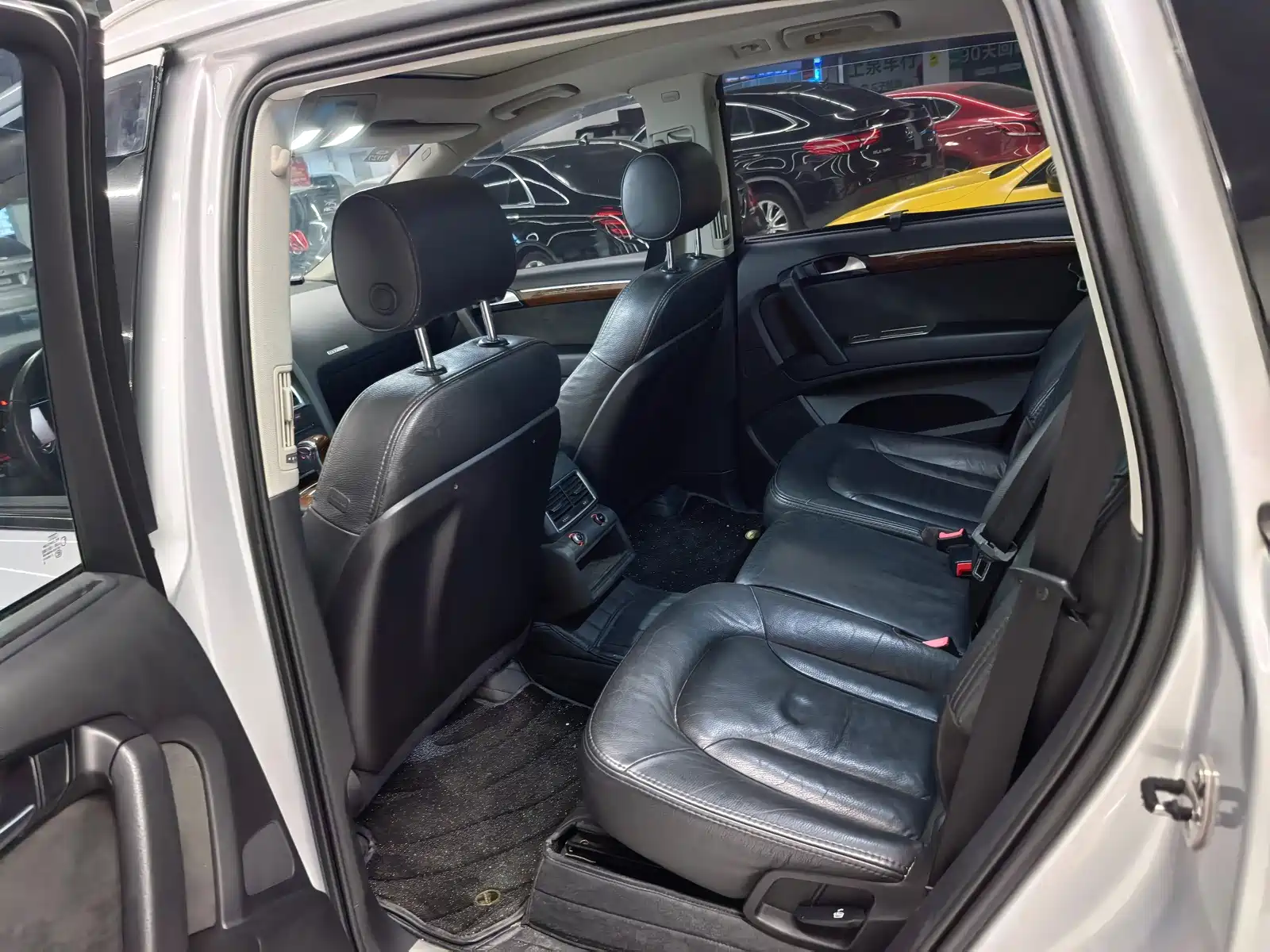 Photo 6 - Audi Q7