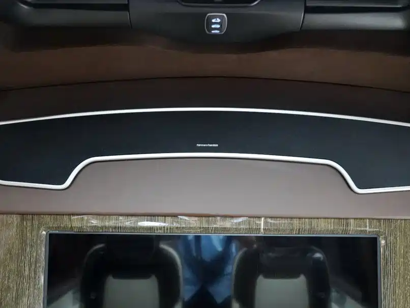 Volkswagen Caravelle 2019 2019 2.0TSI 4WD Luxury 7-seater
