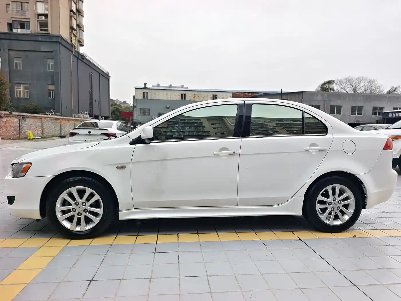 Mitsubishi Lancer EX 2012 Zhishang 1.8L CVT Luxury фото 4