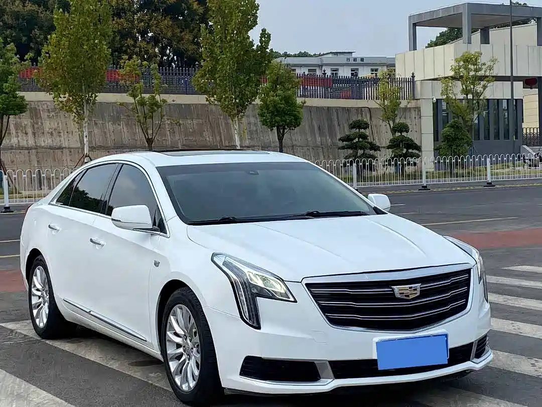 Cadillac XTS 2018 28T Technology фото 3