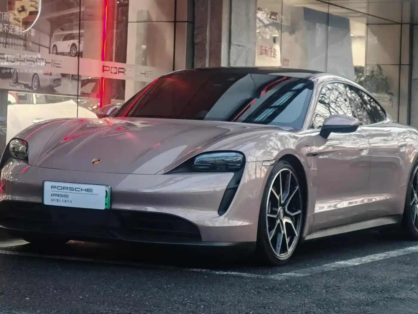 Porsche Taycan 2022 Taycan