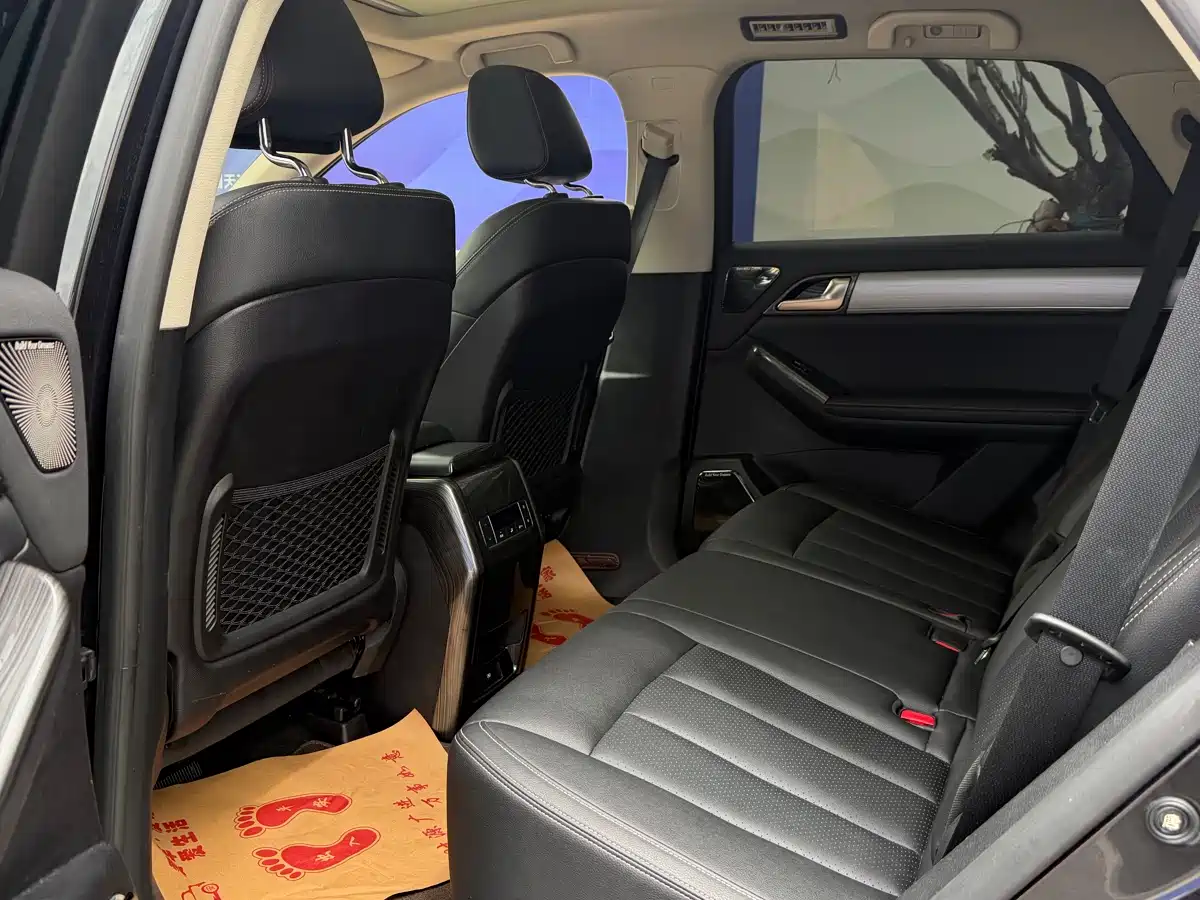 BYD Tang 2018 2.0T Auto Smart Premium 7-seater China V фото 6