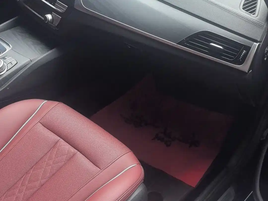 BMW 5 Series 2022 530Li xDrive M Sport Package фото 4